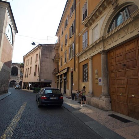 Room Verona Ai Duchi المظهر الخارجي الصورة