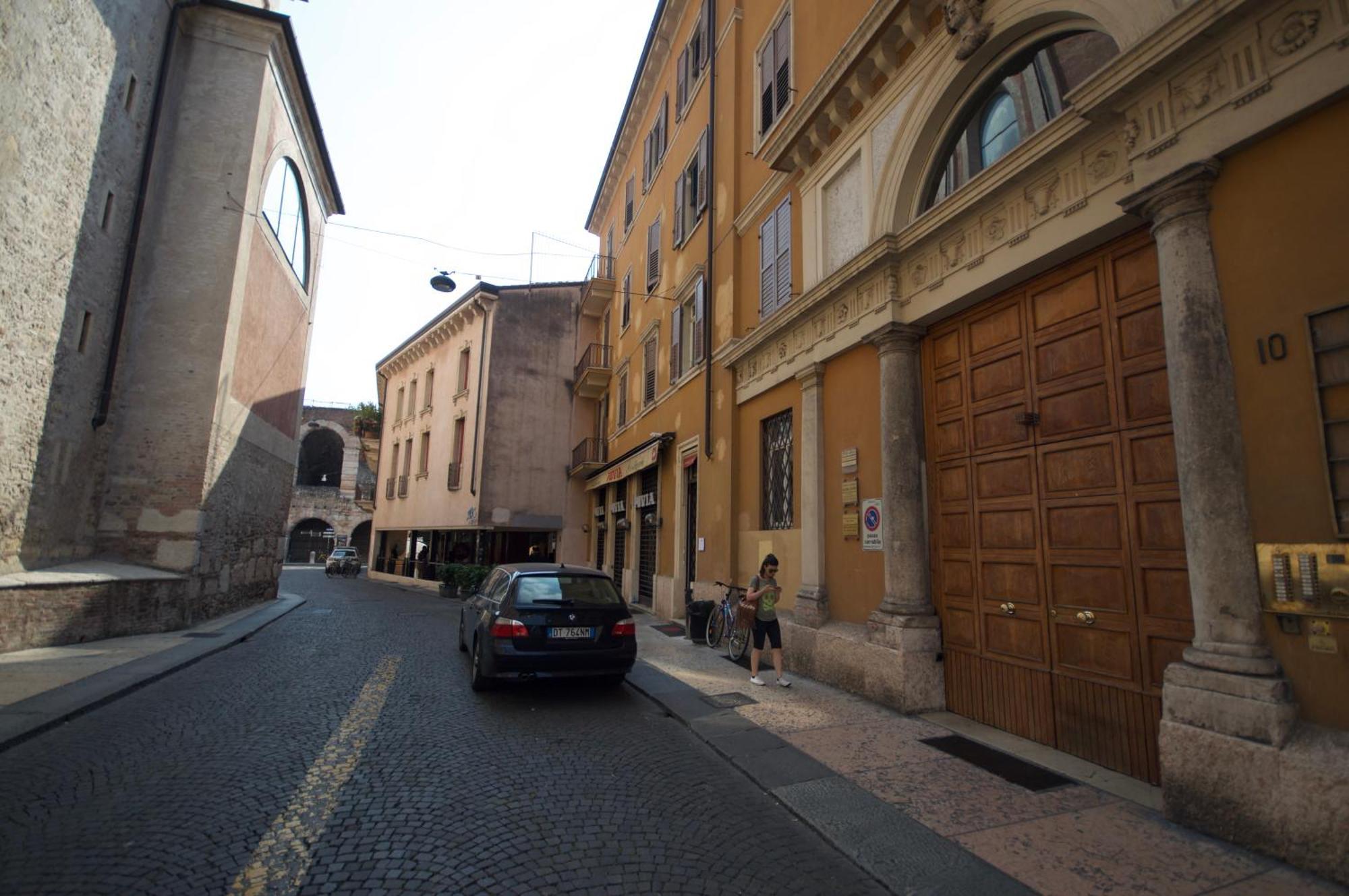 Room Verona Ai Duchi المظهر الخارجي الصورة