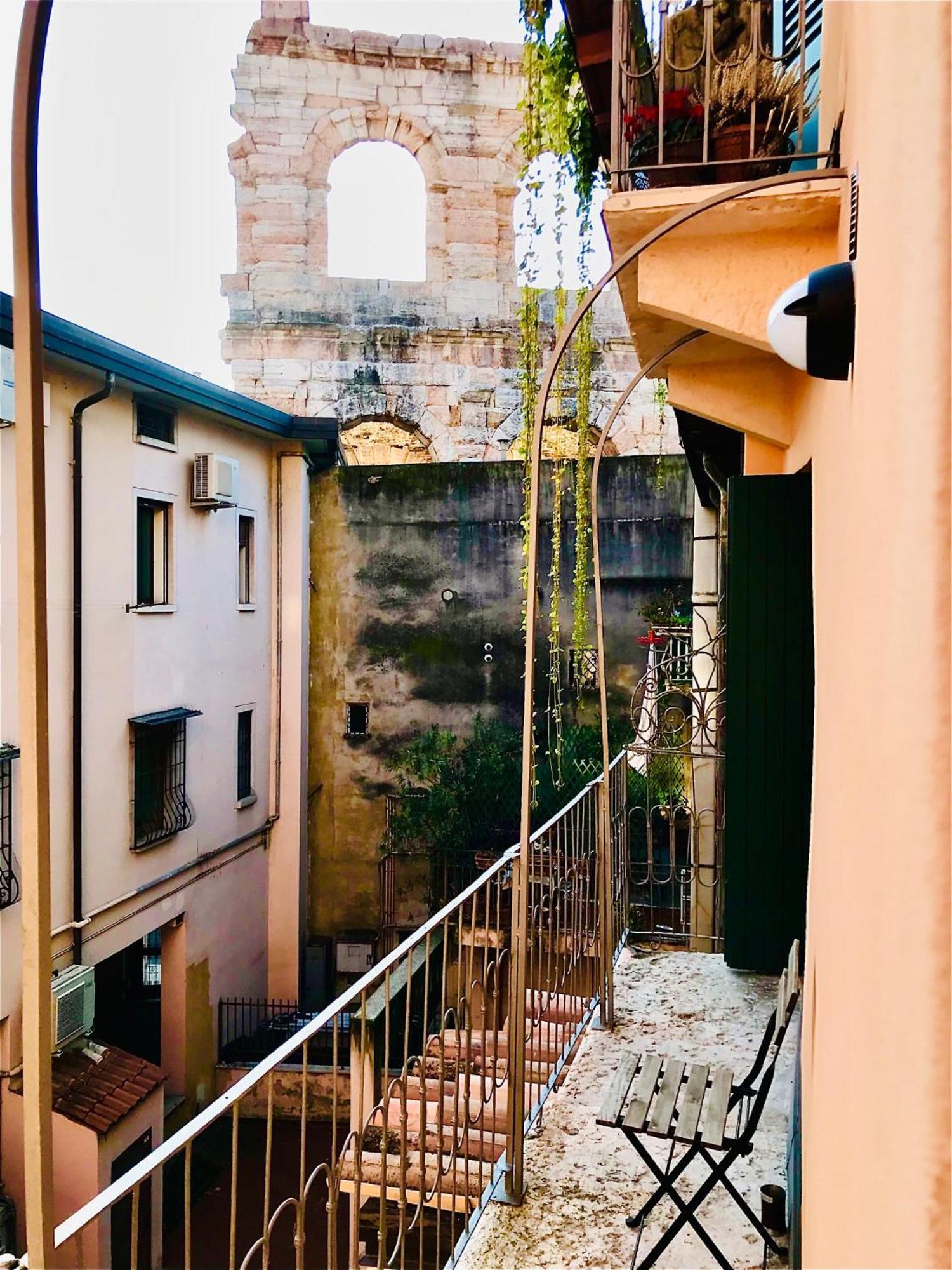 Room Verona Ai Duchi المظهر الخارجي الصورة