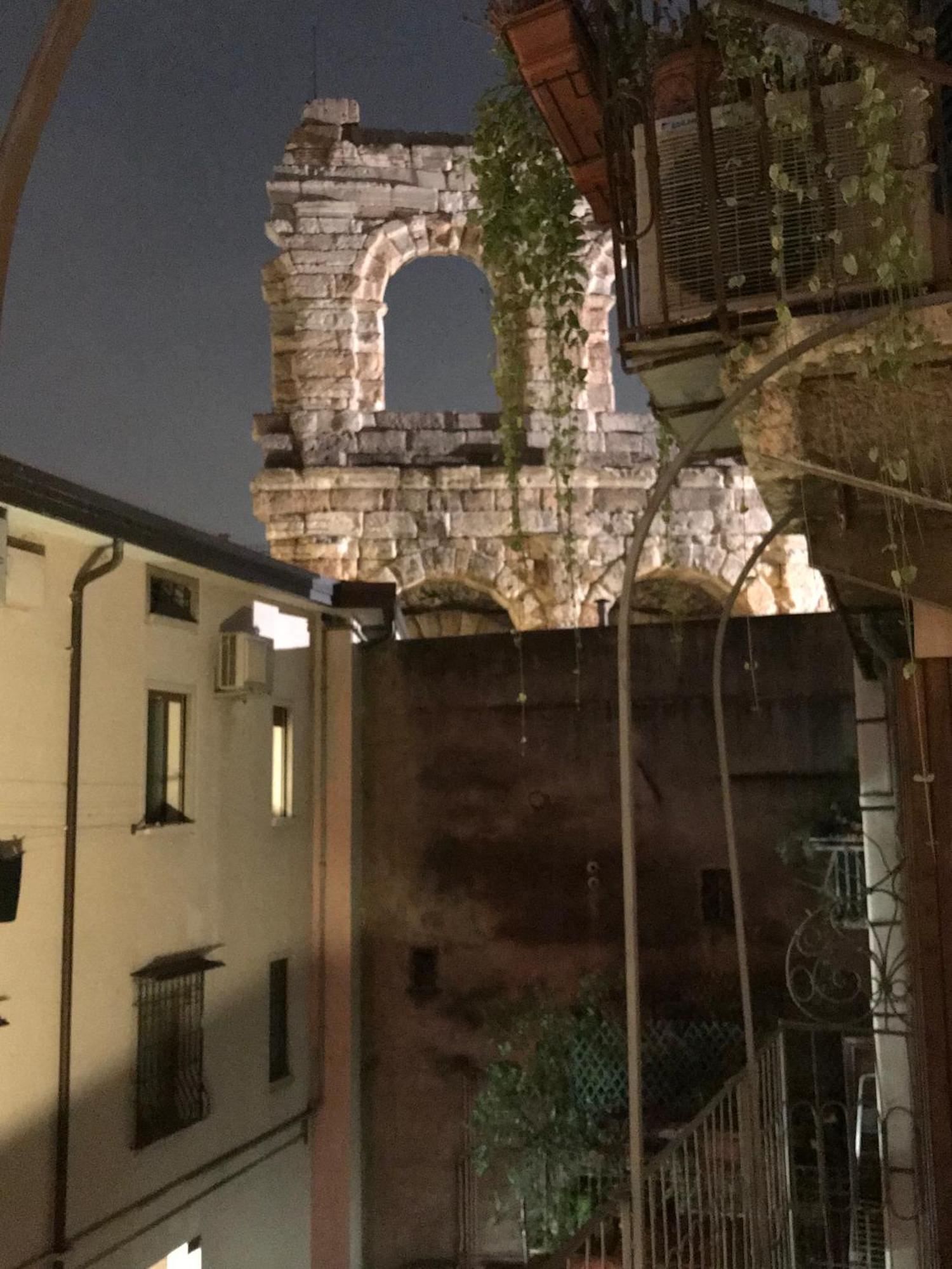 Room Verona Ai Duchi الغرفة الصورة